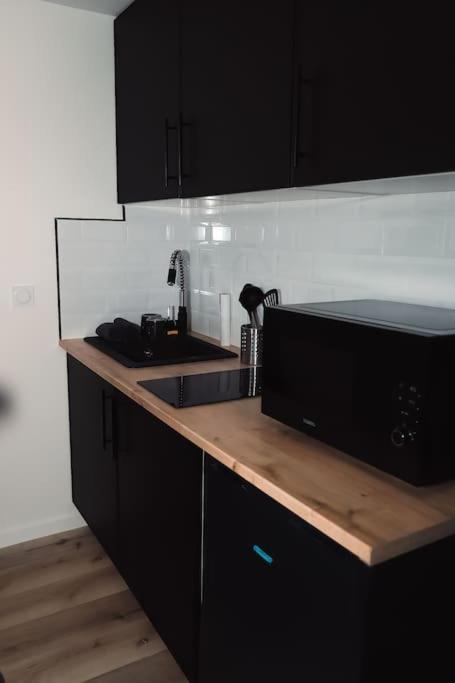 Appartement Duplex Au Coeur De Reims Extérieur photo